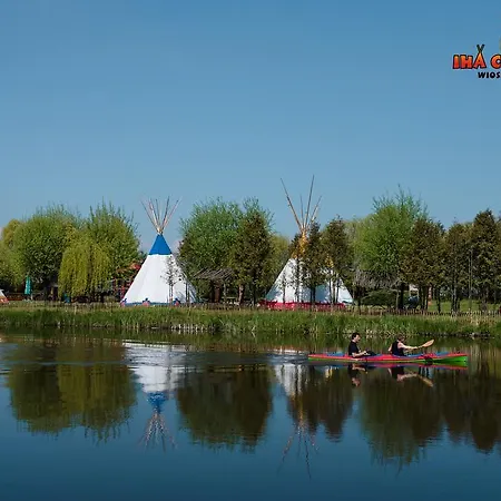 Iha Chapa Tipi Wioska Indiańska * Kościan